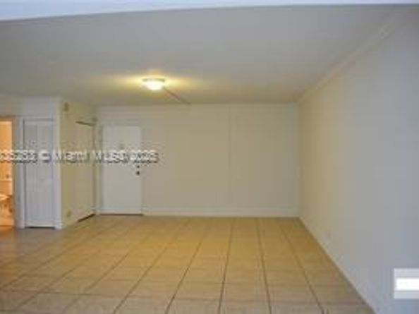 2201 NW 41st Ave 108, Lauderhill FL 33313