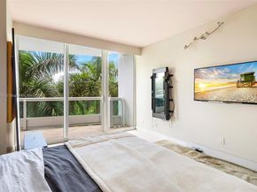 1643 Brickell Ave 704, Miami FL 33129