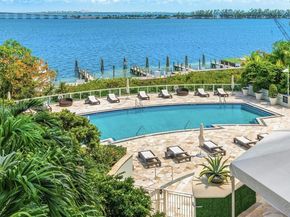 1643 Brickell Ave 704, Miami FL 33129