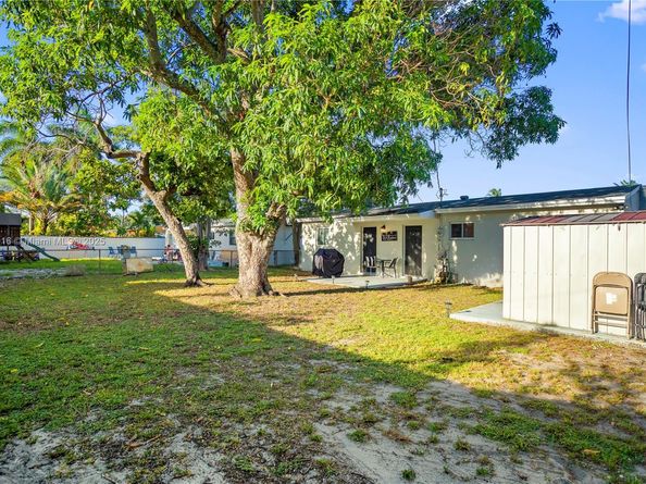 1000 N 71st Ter, Hollywood FL 33024
