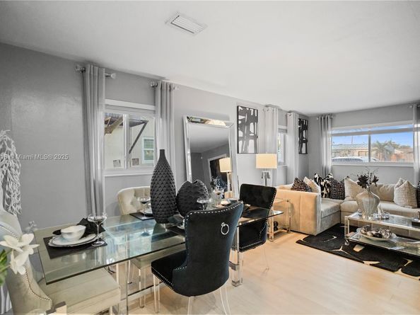 1000 N 71st Ter, Hollywood FL 33024