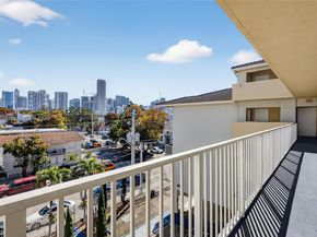 134 SW 7th Ave 404, Miami FL 33130