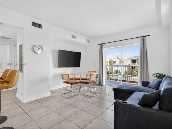 134 SW 7th Ave 404, Miami FL 33130