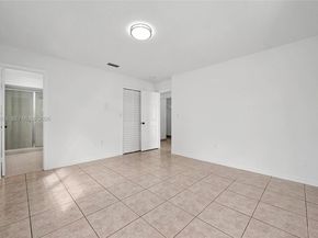 6427 SW 135th Ave, Miami FL 33183