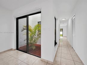 6427 SW 135th Ave, Miami FL 33183