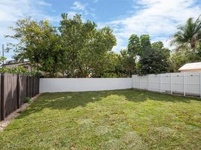 6427 SW 135th Ave, Miami FL 33183