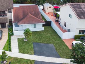 6427 SW 135th Ave, Miami FL 33183