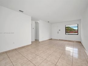 6427 SW 135th Ave, Miami FL 33183