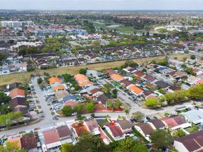 6427 SW 135th Ave, Miami FL 33183