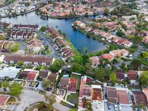 6427 SW 135th Ave, Miami FL 33183