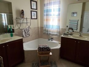 11922 SW 154th Path, Miami FL 33196