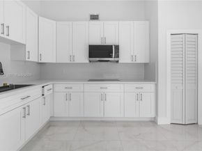 16345 SW 303rd St, Homestead FL 33033