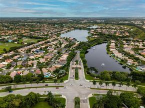 15025 SW 19th Ct, Miramar FL 33027