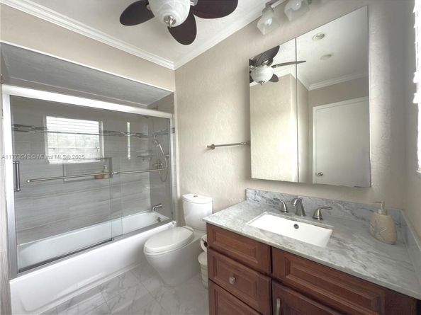 2340 NE 9th St 210, Fort Lauderdale FL 33304