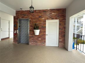 2340 NE 9th St 210, Fort Lauderdale FL 33304