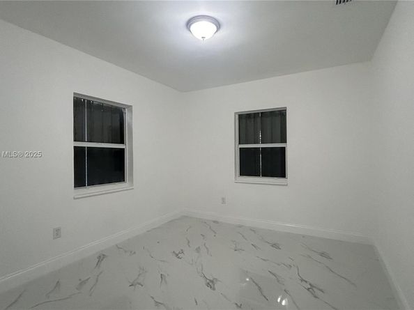 205 Seaman Ave, Opa-Locka FL 33054