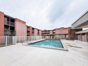 19761 SW 114th Ave 338, Miami FL 33157