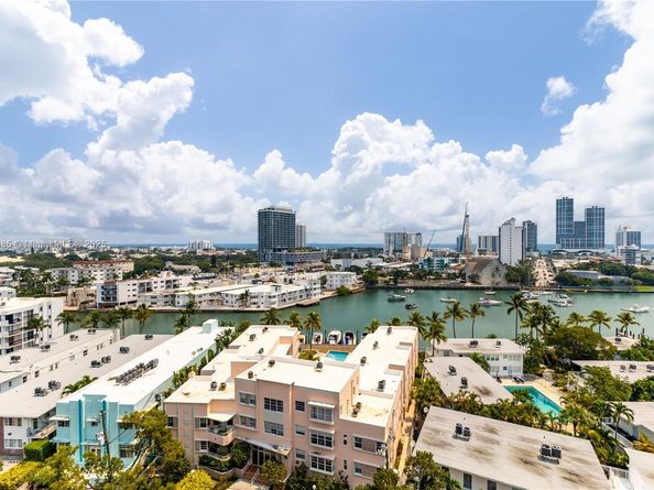 6900 Bay Dr 11E, Miami Beach FL 33141