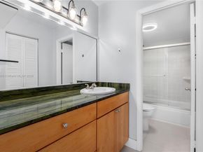 6900 Bay Dr 11E, Miami Beach FL 33141