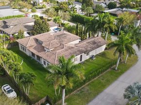 12981 SW 197th St, Miami FL 33177