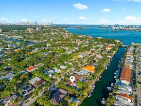 2104 NE 124th St, North Miami FL 33181