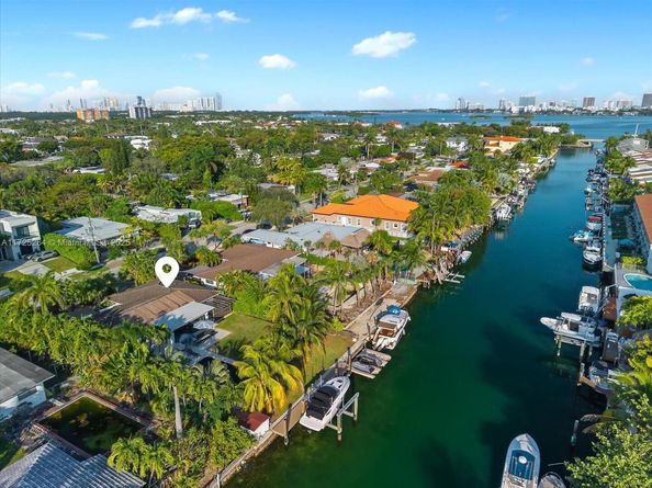 2104 NE 124th St, North Miami FL 33181