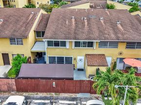 15460 SW 82nd Ln 403, Miami FL 33193