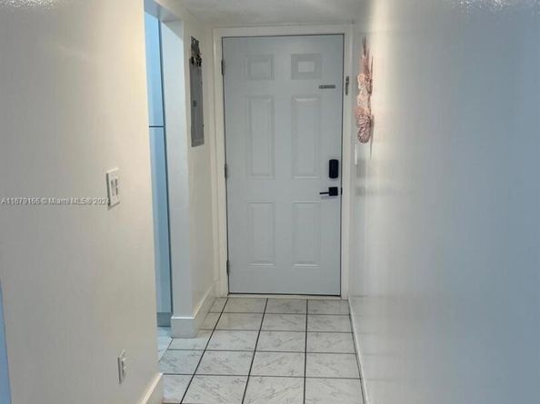 440 E 23rd St 1404, Hialeah FL 33013