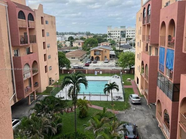 440 E 23rd St 1404, Hialeah FL 33013