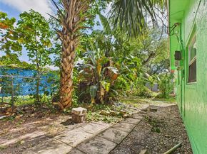 2707 NW 13th St, Fort Lauderdale FL 33311