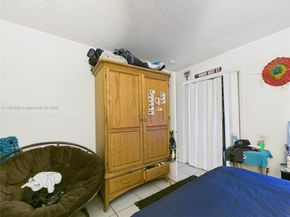 2707 NW 13th St, Fort Lauderdale FL 33311