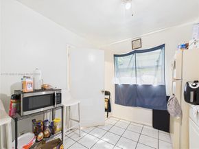 2707 NW 13th St, Fort Lauderdale FL 33311