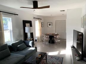 61 NW 53rd St, Miami FL 33127