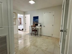 9857 SW 7th St, Miami FL 33174