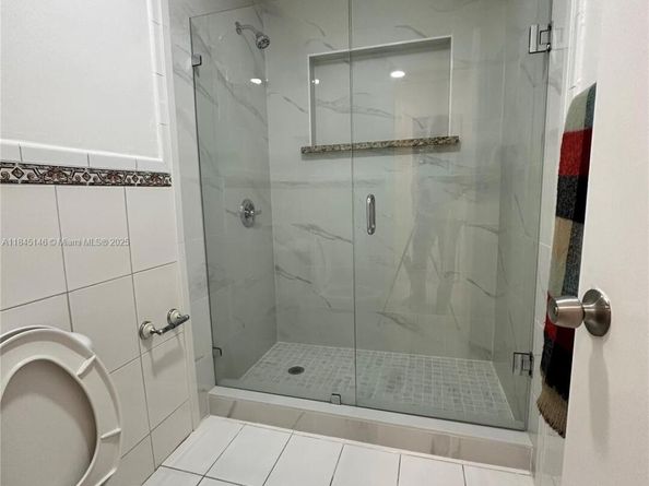 9857 SW 7th St, Miami FL 33174