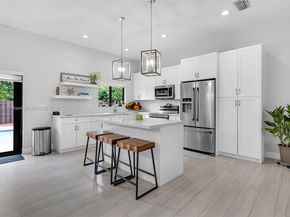 16051 SW 138th Ter, Miami FL 33196
