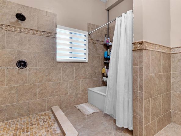 16051 SW 138th Ter, Miami FL 33196