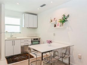 798 Crandon Blvd 55B, Key Biscayne FL 33149