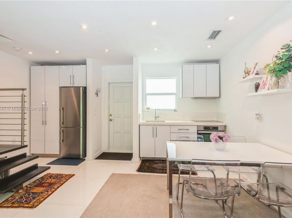 798 Crandon Blvd 55B, Key Biscayne FL 33149