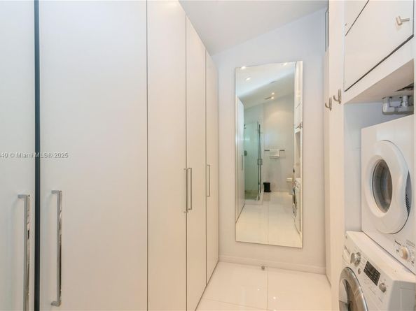 798 Crandon Blvd 55B, Key Biscayne FL 33149