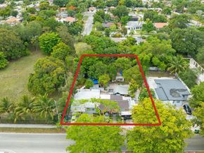 1051 NE 149th St, Miami FL 33161