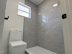 9855 SW 1st Ter, Miami FL 33174