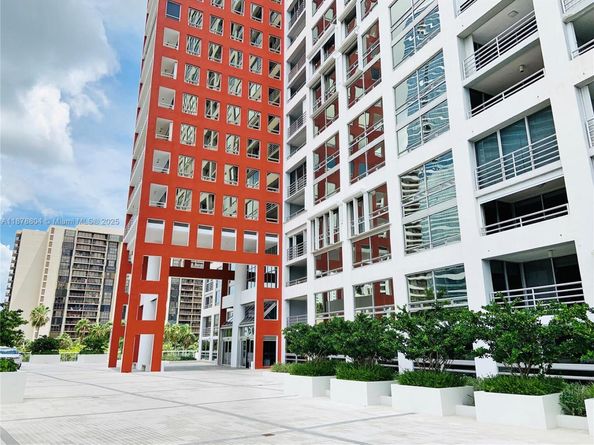 1541 Brickell Ave A3002, Miami FL 33129