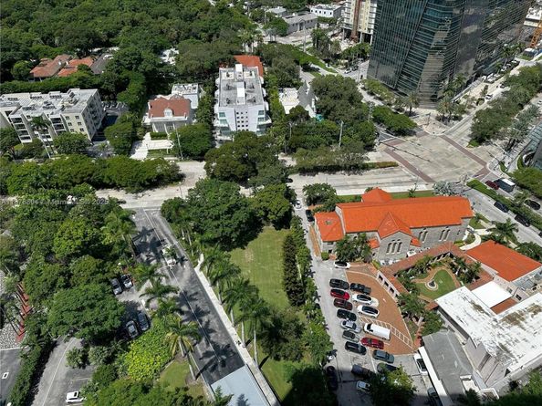 1541 Brickell Ave A3002, Miami FL 33129