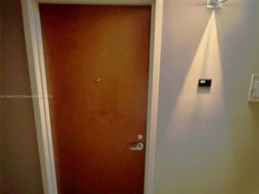 435 21st St 303, Miami Beach FL 33139