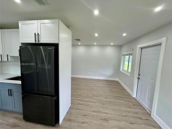 2631 SW 13th Ave, Fort Lauderdale FL 33315