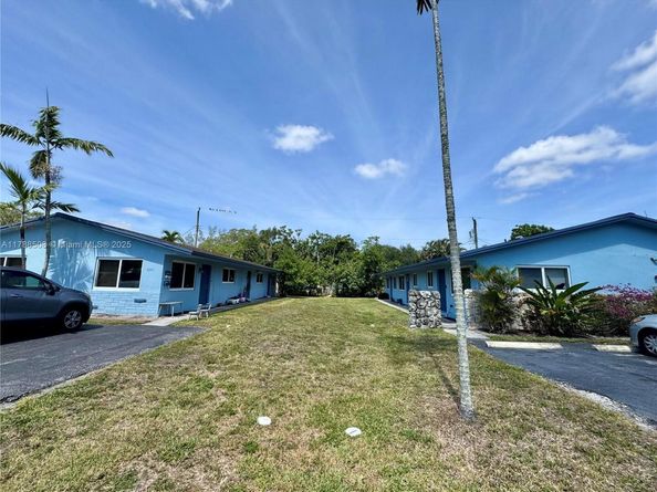 2631 SW 13th Ave, Fort Lauderdale FL 33315
