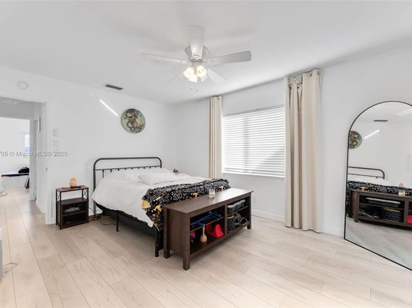 3166 NW 68th Ct, Fort Lauderdale FL 33309