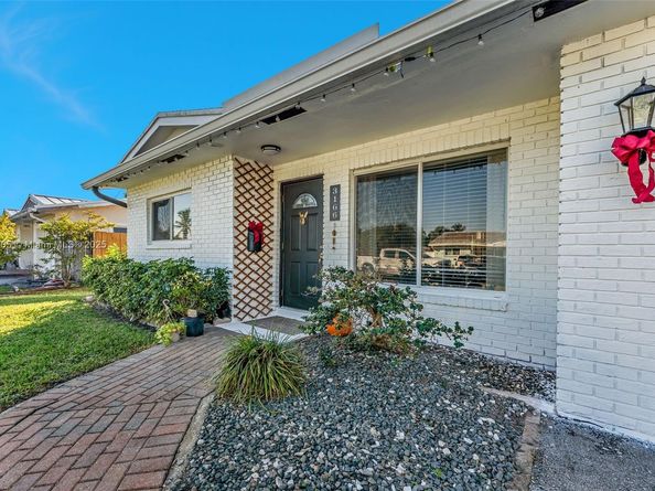 3166 NW 68th Ct, Fort Lauderdale FL 33309