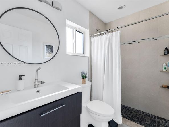 3166 NW 68th Ct, Fort Lauderdale FL 33309